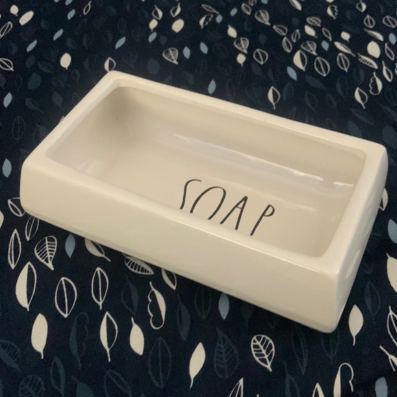 Rae Dunn Other - RAE DUNN SOAP DISH